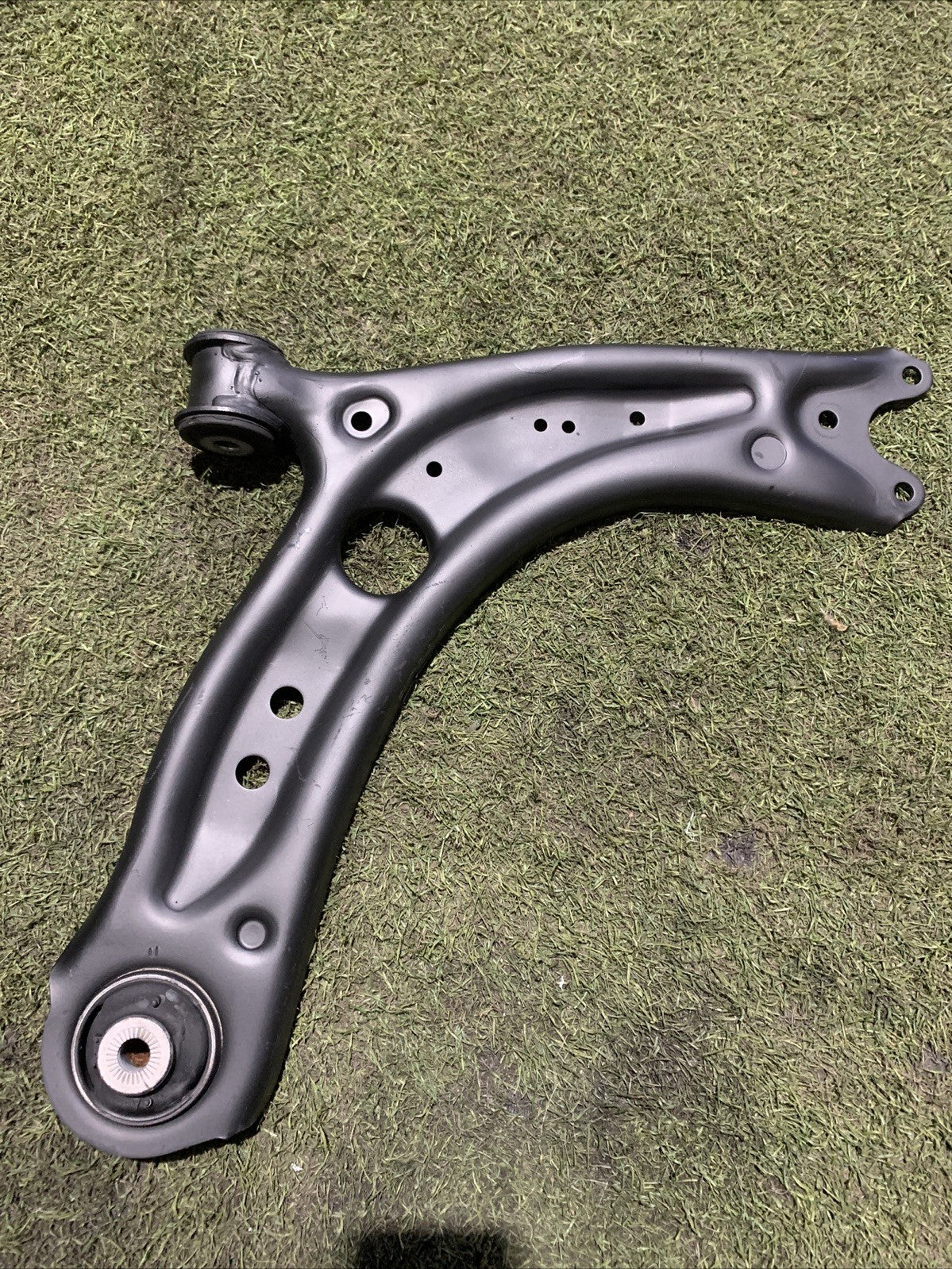 Braccio Oscillante Anteriore Destro Audi A3 8V 81A407152F 2.0 Diesel