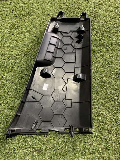 5H0867291 RIVESTIMENTO INTERNO INFERIORE MONTANTE CENTRALE SINISTRO VW GOLF 8