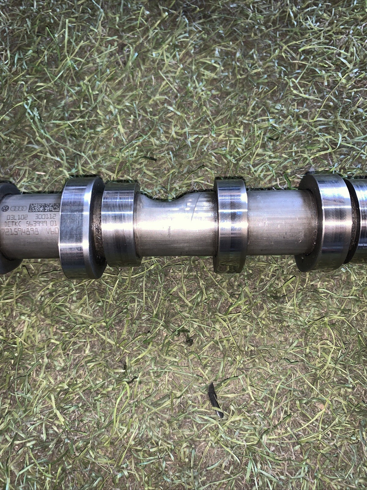 Albero A Camme Volkswagen Golf 7 2.0 184 CV 03L102