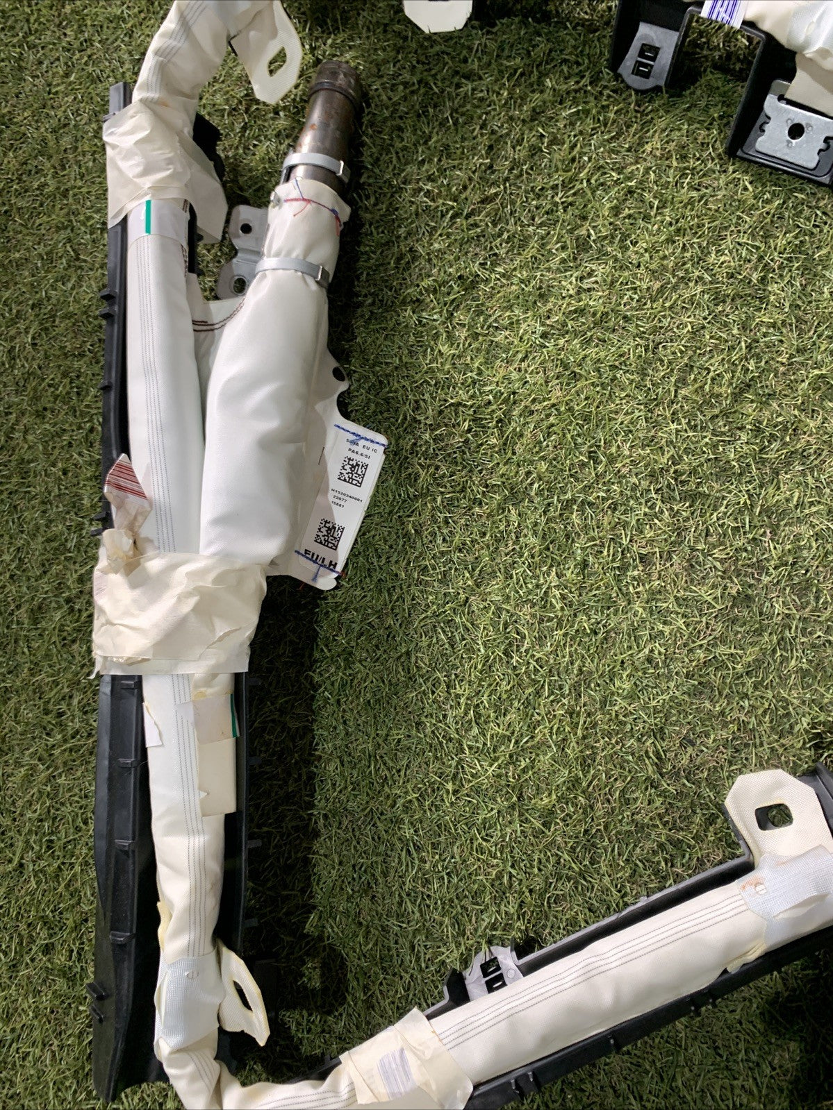 AIRBAG A TENDINA LATO SINISTRO SX TOYOTA C-HR Ibrida 62180F4010 629812101D (2)