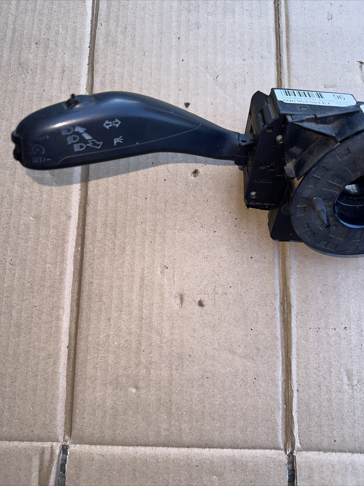 DEVIOLUCI / DEVIOGUIDA / DEVIOSGANCIO VOLKSWAGEN POLOO 6R 2012 - 6Q0953503EJ