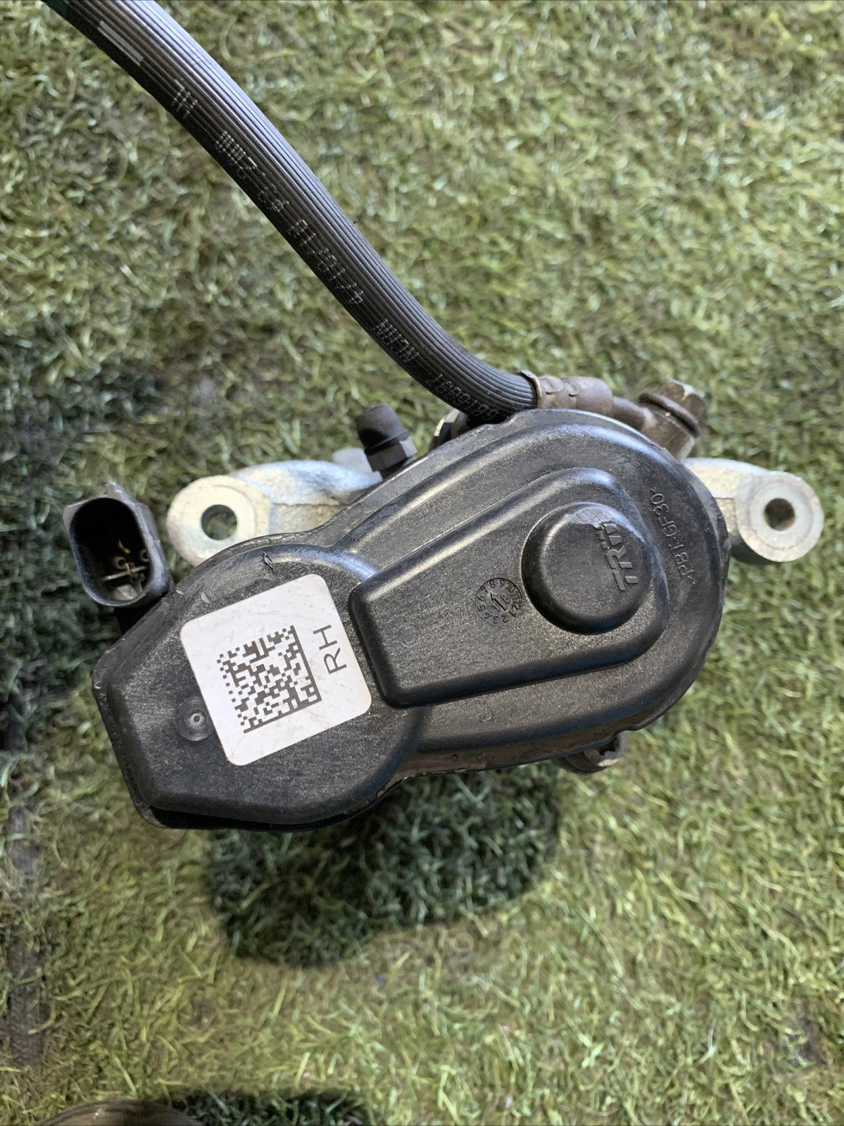 440014EA0A PINZA FRENO POSTERIORE DESTRA DX ELETTRICA RENAULT KADJAR 2018