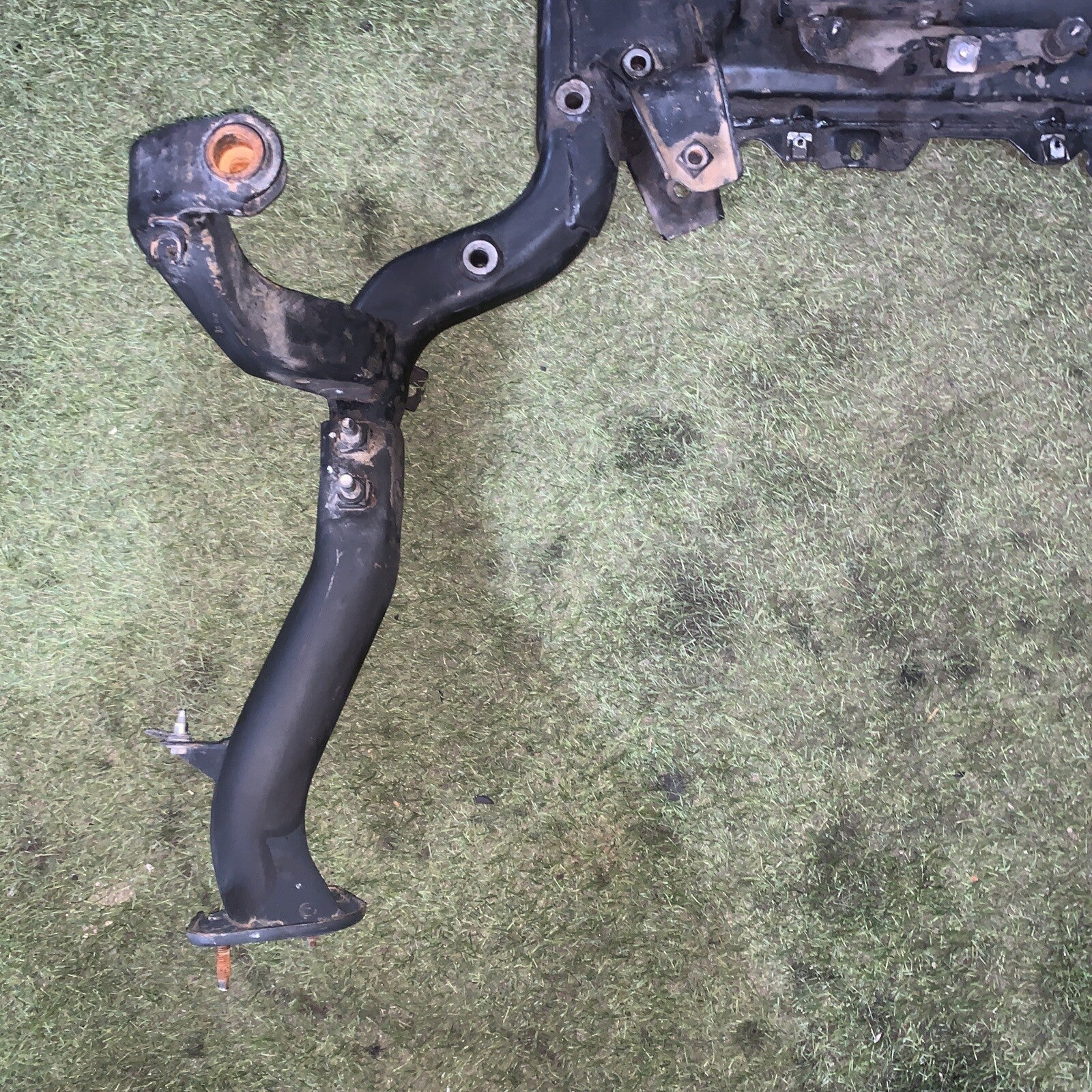 CULLA MOTORE ASSALE ANTERIORE MINI ONE R50 D 1.4 D (2005)