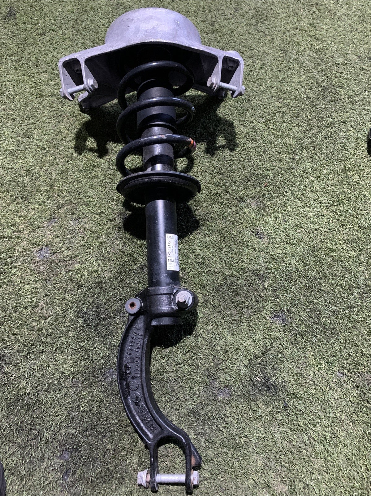 Ammortizzatore Anteriore Destro Audi A4 2015 2.0 Diesel 8K0031CB