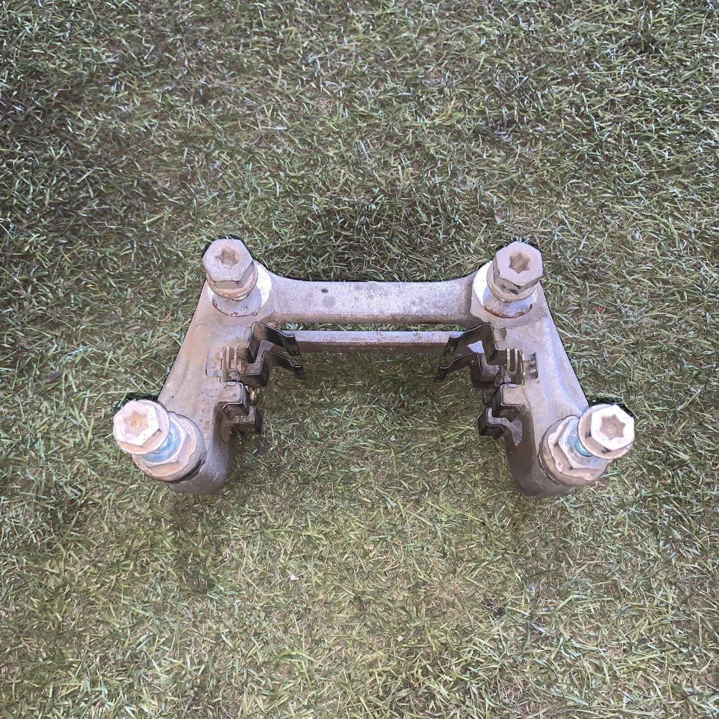 Porta Pinza Freno Posteriore Sx Fiat 500X 1.3 Anno 2018 Originale 355795C