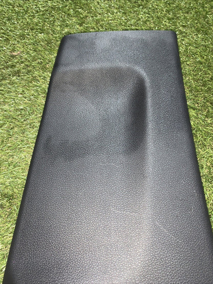 Rivestimento Colonna Inferiore Destra Kia Sportage 2023 85846-R2000