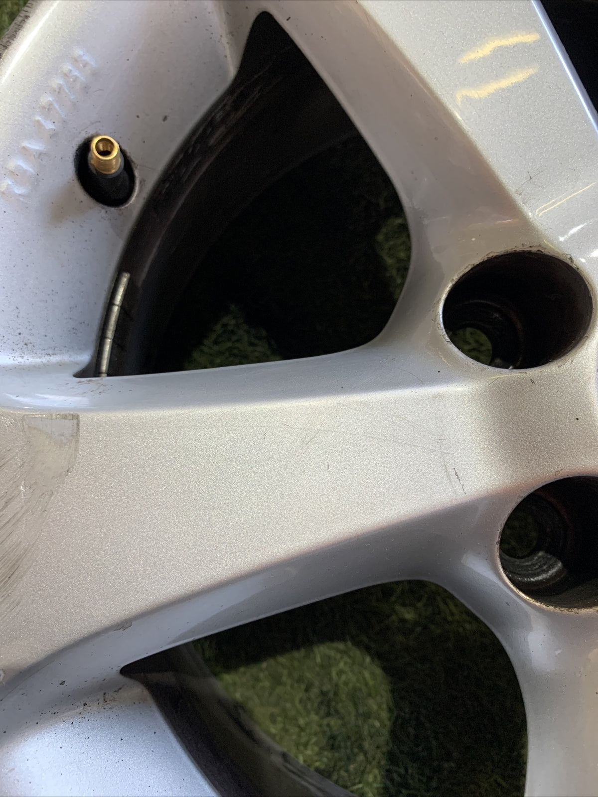 6R0071495A CERCHIO IN LEGA DA 15 POLLICI 5 FORI 6JX15H2ET40 VOLKSWAGEN POLO 6R(3