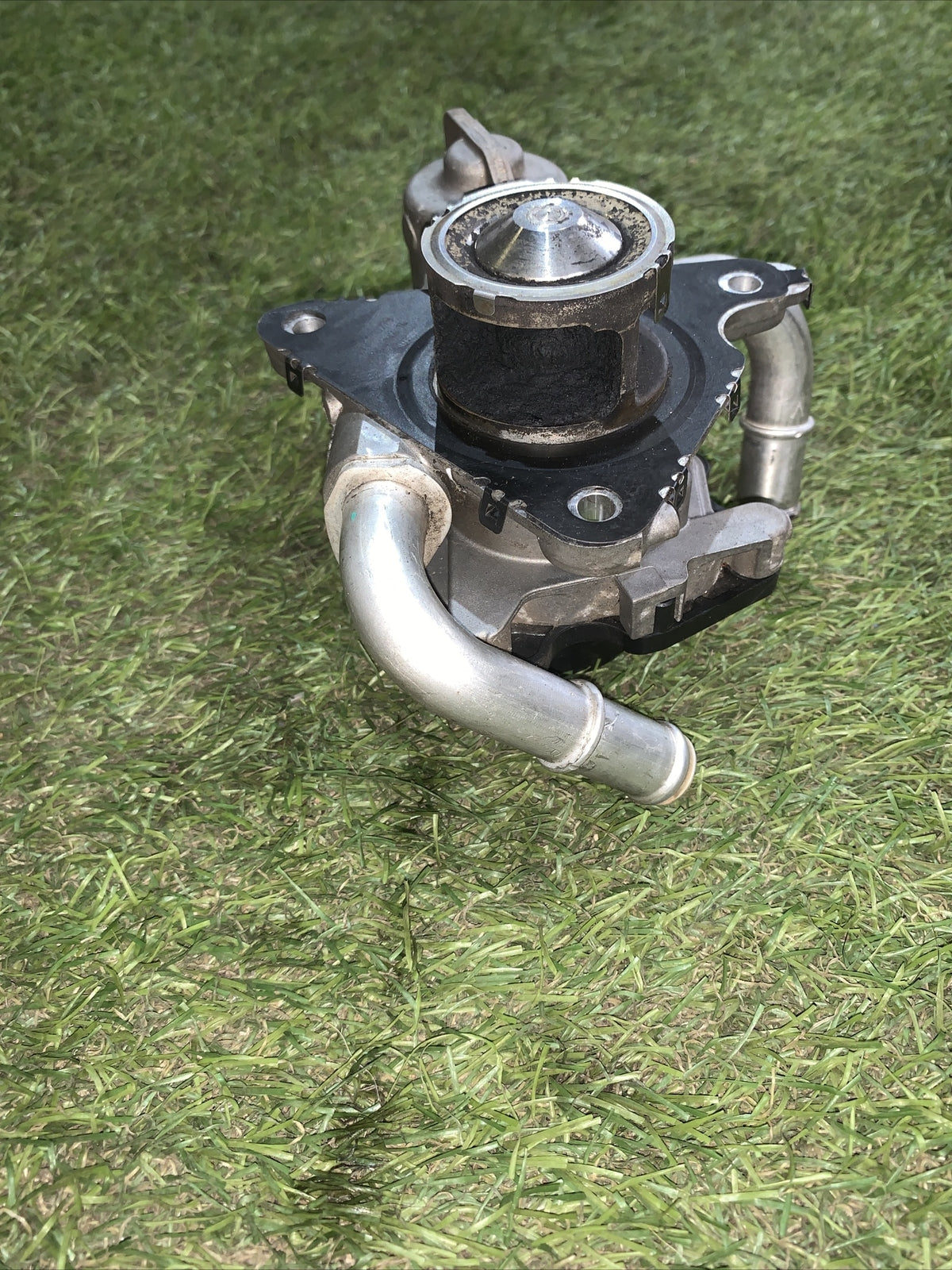 Valvola Egr Volkswagen Golf 7 2.0 184CV 04L131501N