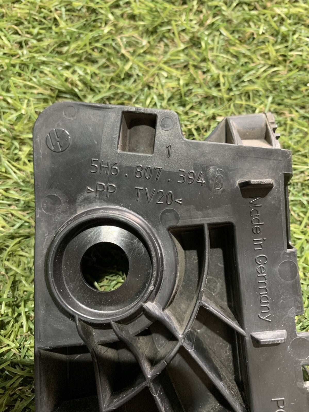 Supporto Paraurti Posteriore Destra Volkswagen Golf 8 5H6807394D