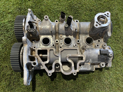 Coperchio Sede Albero A Camme Volkswagen Golf 8 1.0 Benzina 05C103479 Sigla:DLAB