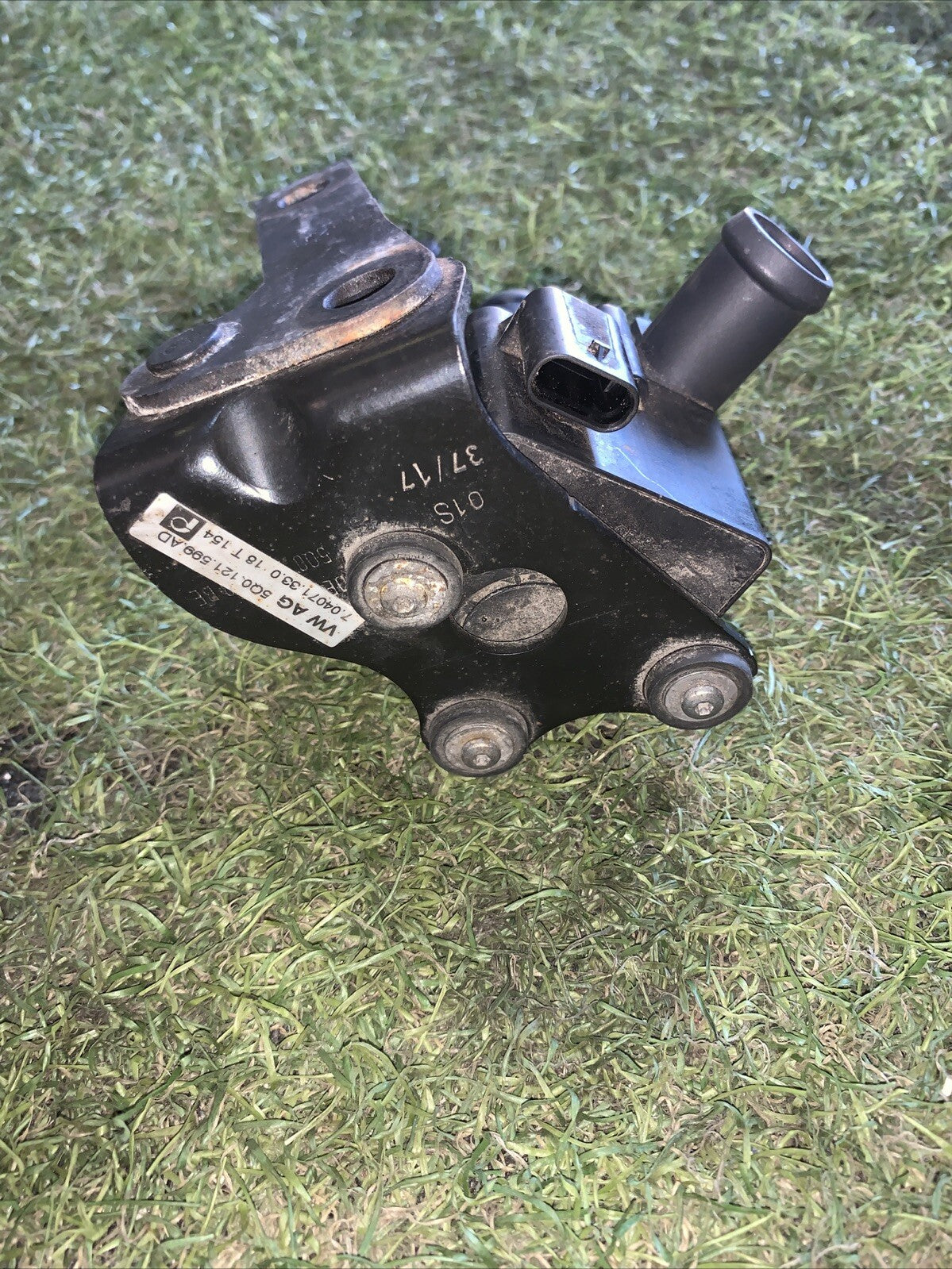 Pompa Acqua Supplementare Volkswagen Golf 7.5 GTI 2.0 Benzina 5Q0965561B