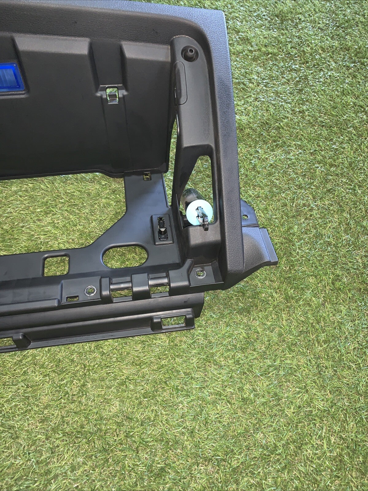 RIVESTIMENTO CRUSCOTTO PER VANO PORTAOGGETTI KIA SPORTAGE 2023 84761-R2000