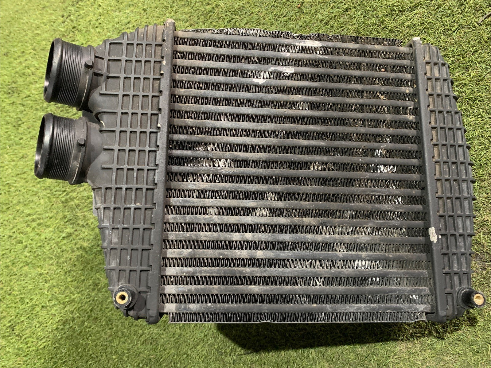 Radiatore Intercooler Maserati Levante 16484793
