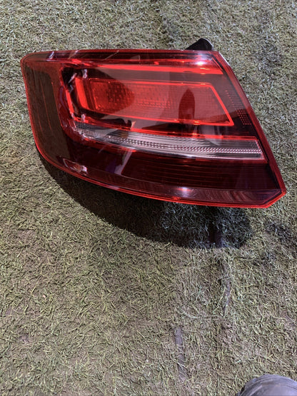 STOP FANALE POSTERIORE SINISTRO AUDI A3 Serie (8V1) 8V4945069