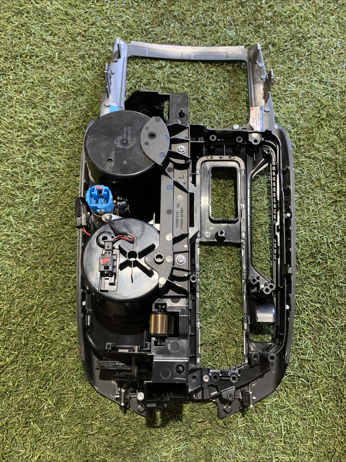 Cornice Console Centrale Maserati Levante 670048840