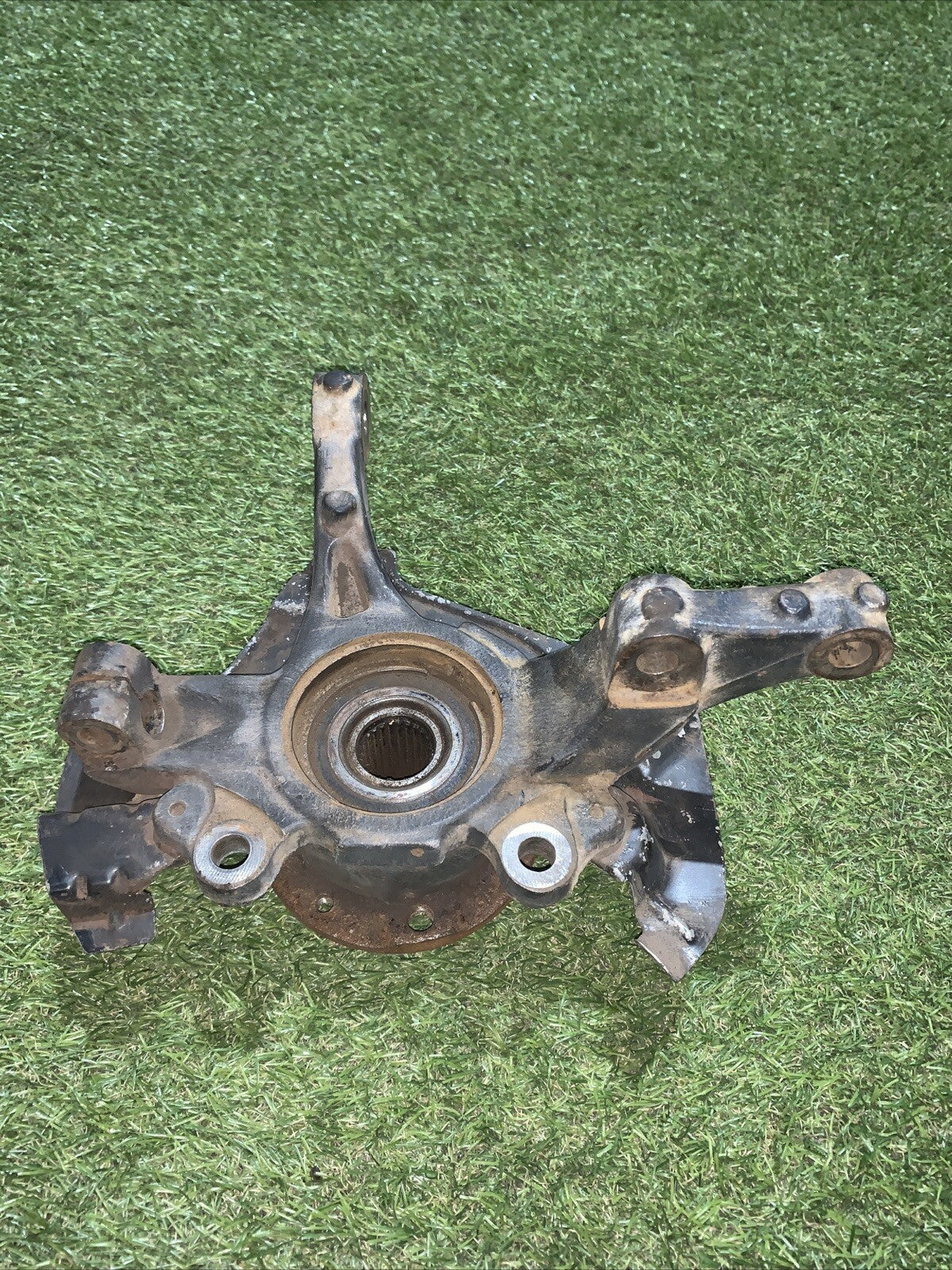 MOZZO MONTANTE FUSELLO ANTERIORE SINISTRO PEUGEOT BIPPER / CITROEN NEMO 1.4 HDI 