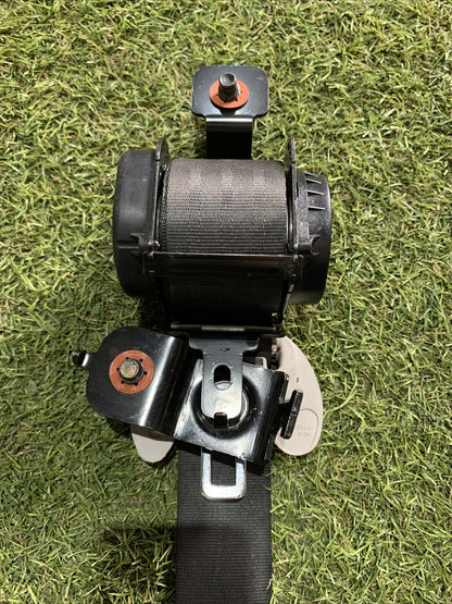 CINTURA DI SICUREZZA POSTERIORE DX PER KIA Sportage Serie 898203U200ED (10>16)