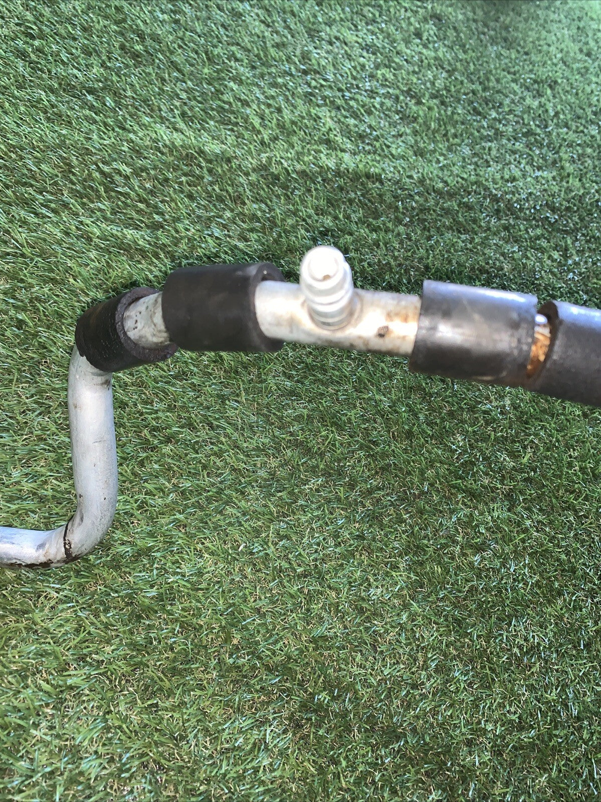 1K0820743AM TUBO ARIA CONDIZIONATA CLIMA A\C VW GOLF V 5 1.9 TDI 2004  