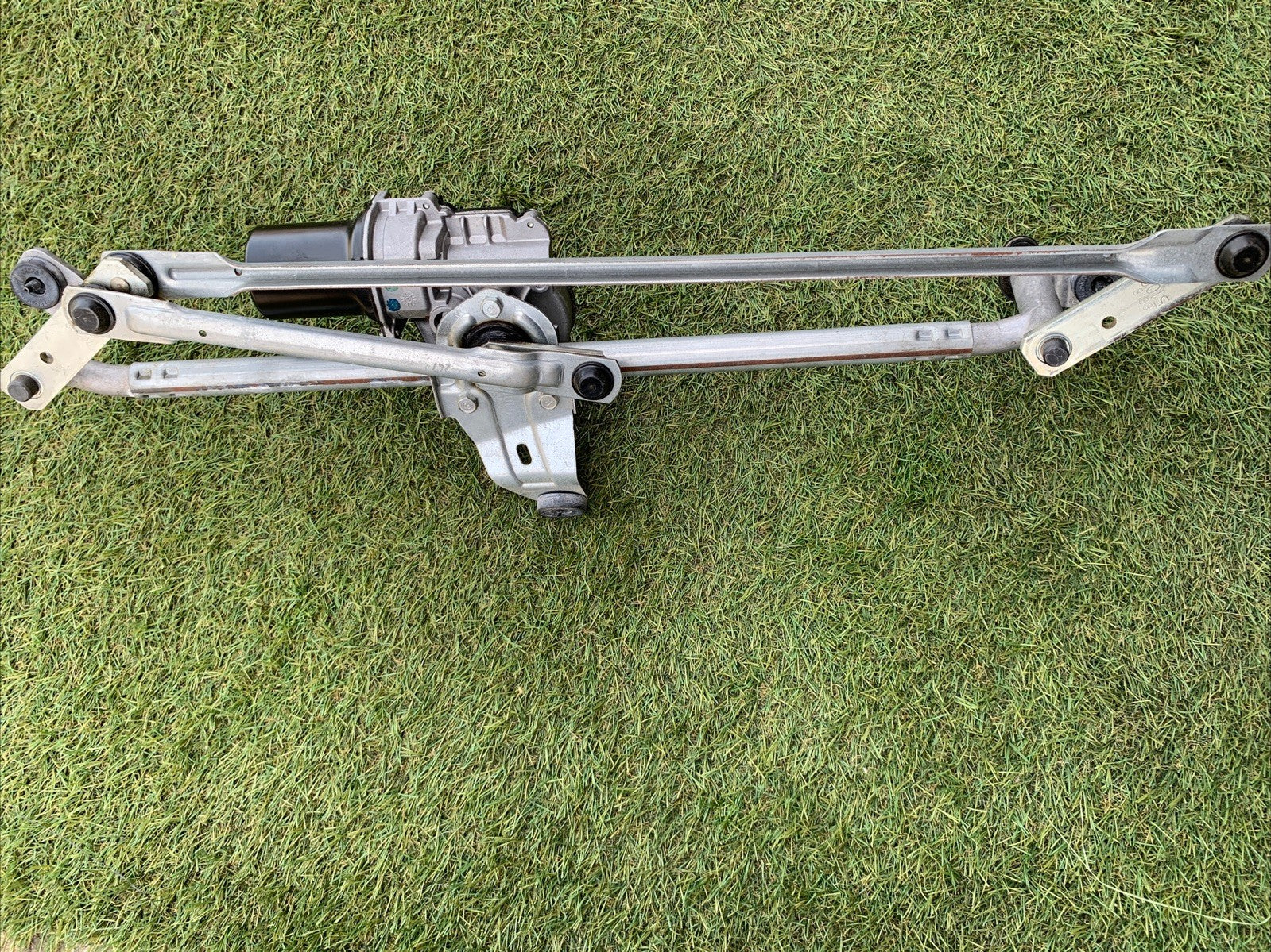 Motorino Tergicristalli Anteriori Volkswagen Tiguan 2023 5NB955023B