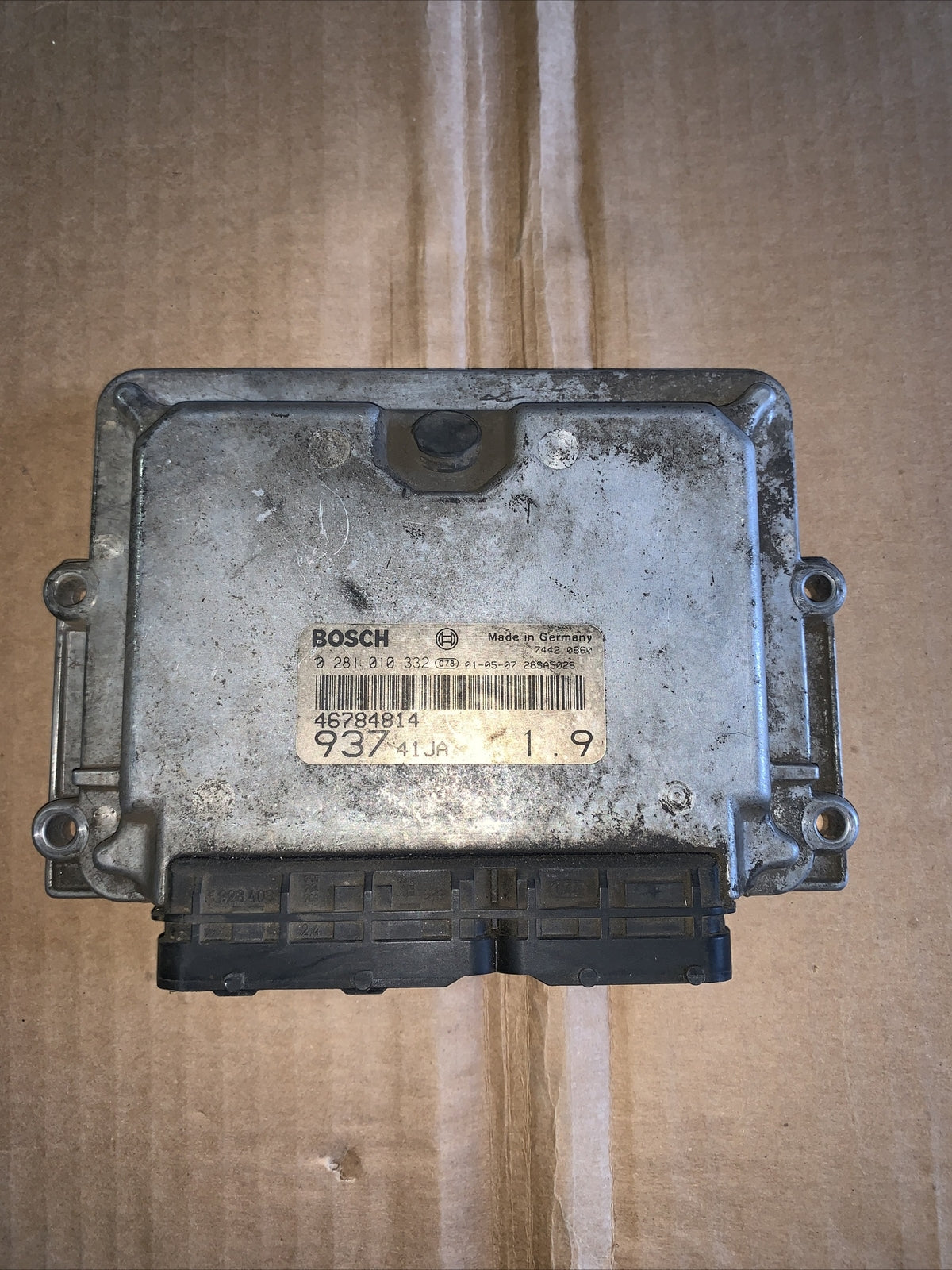 Centralina Motore Iniezione ECU ALFA ROMEO 147 46784814 BOSCH 0281010332