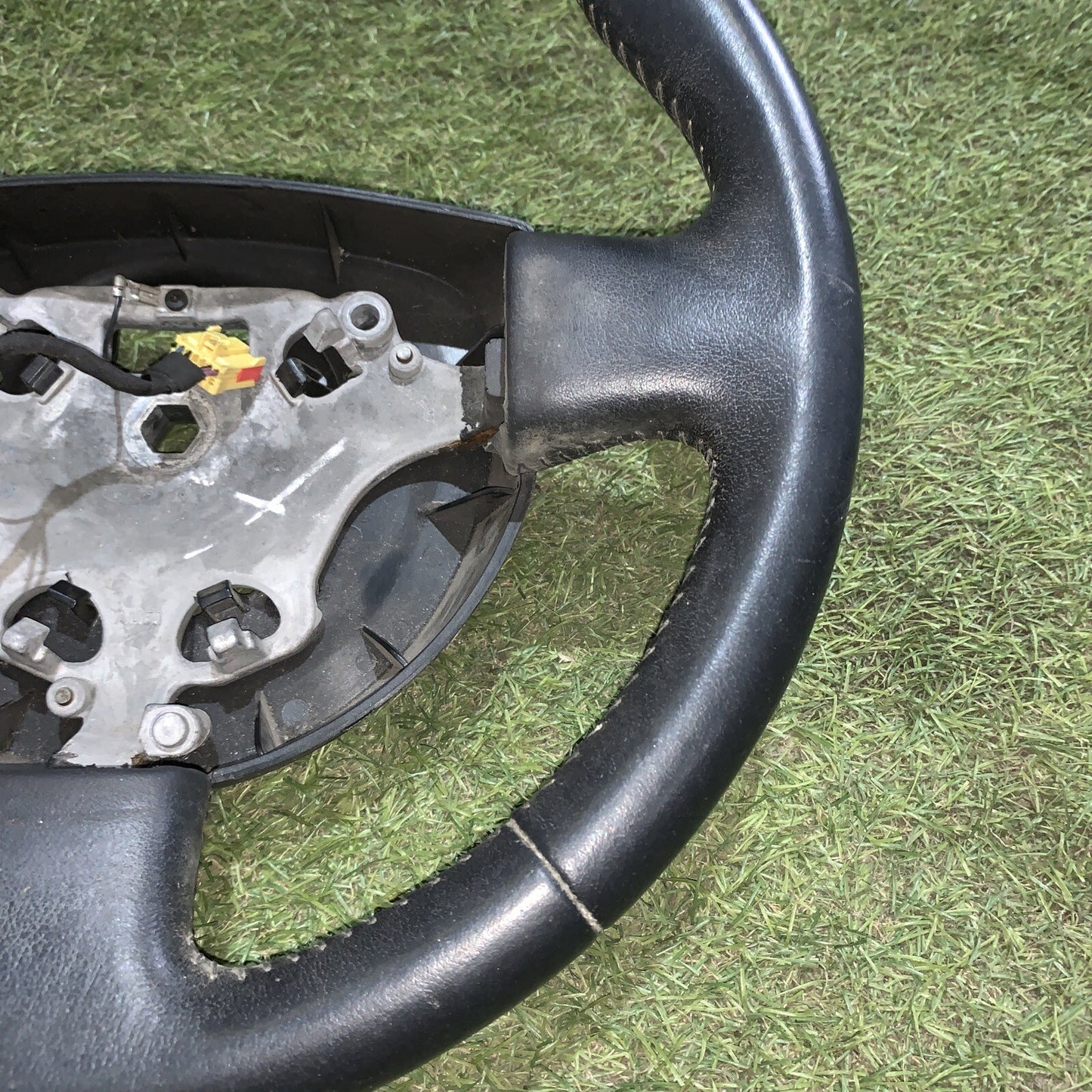 6S6A-3600-B VOLANTE IN PELLE FORD FIESTA (2008)