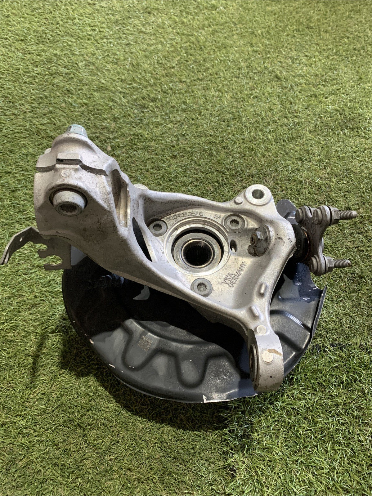 Mozzo Montante Fusello Anteriore Sinistro Volkswagen Golf 7 2.0 Diesel