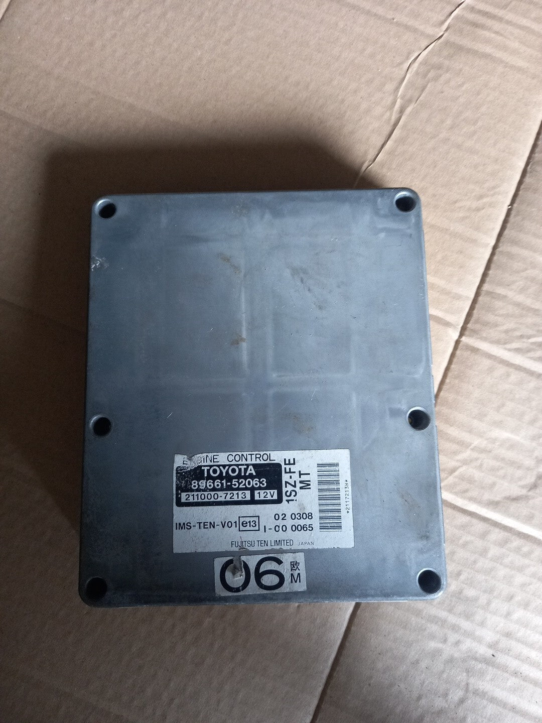 8966152063 CENTRALINA MOTORE ECU TOYOTA YARIS (P1) 1.0B 16V 70CV (2002)