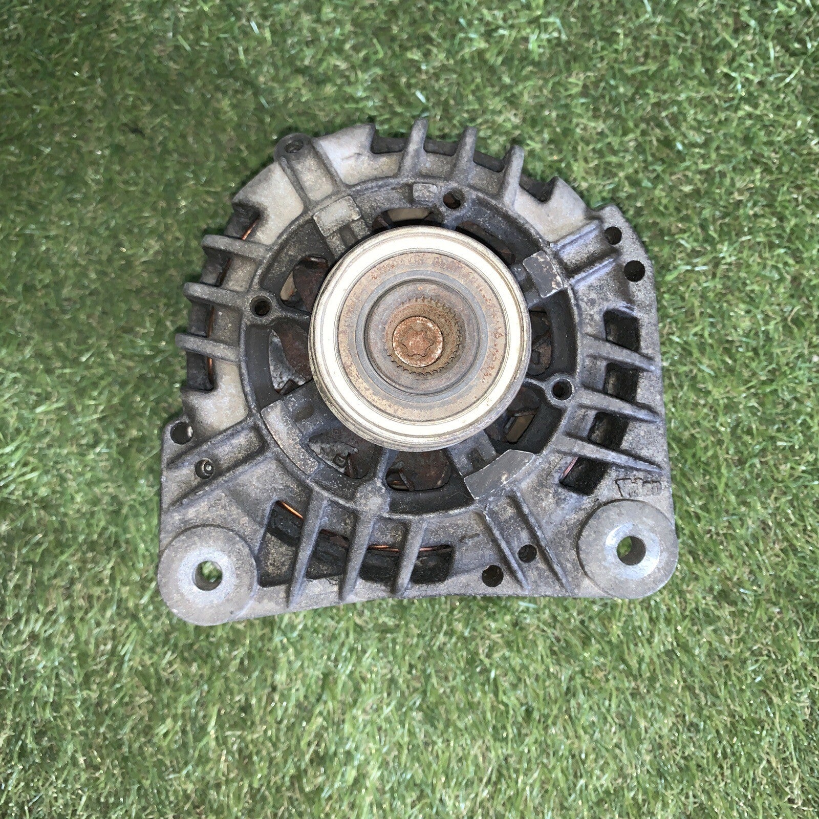 ALTERNATORE DACIA DUSTER 1.5 dCi 123A 2000   2007 8200385098