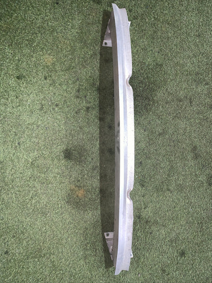 8P3807309 TRAVERSA PARAURTI POSTERIORE AUDI A3 8P (2007)