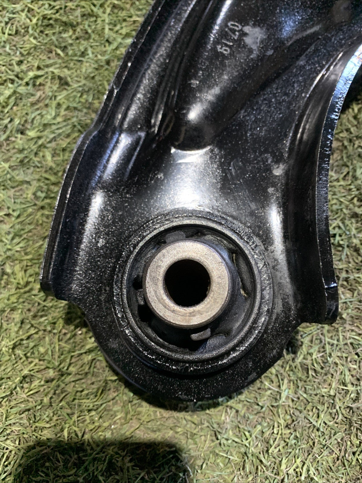 BRACCIO OSCILLANTE ANTERIORE DESTRO PEUGEOT 5008 2019 1.5 DIESEL 9816865480 (2)
