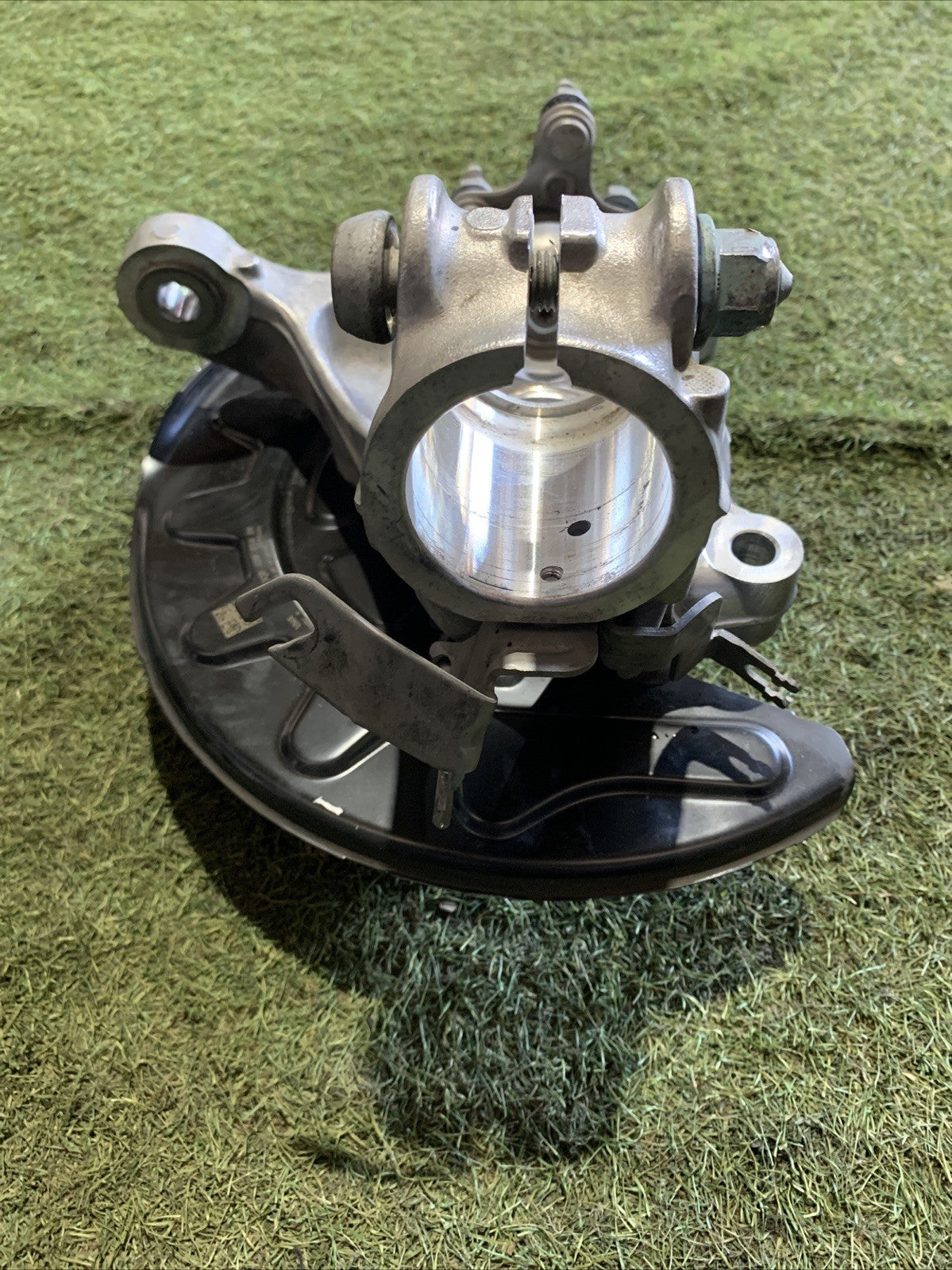 Mozzo Montante Fusello Anteriore Destro Volkswagen T-Roc 2023 2.0 Diesel