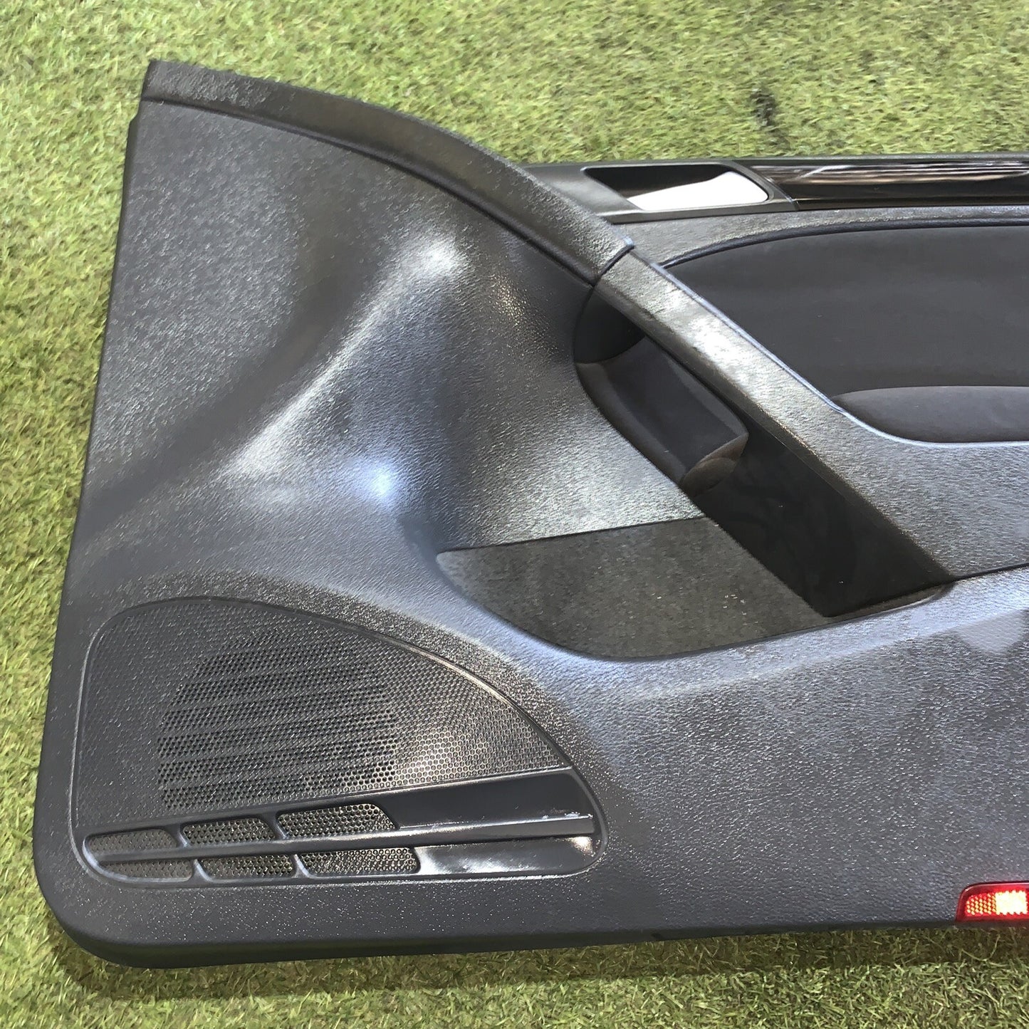 PANNELLO ANTERIORE DESTRO VOLKSWAGEN Golf 6 5 Porte Berlina 5K4867012