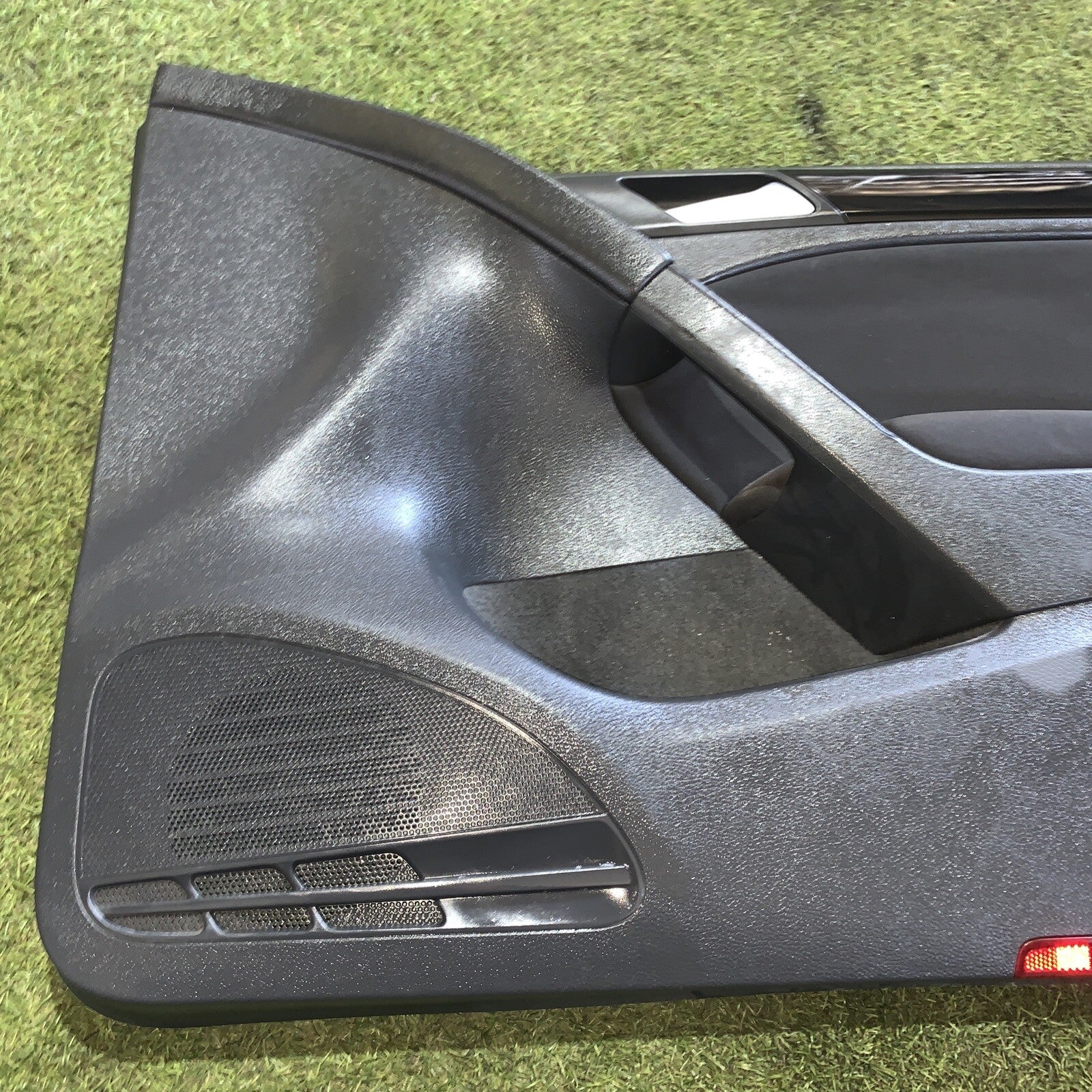 PANNELLO ANTERIORE DESTRO VOLKSWAGEN Golf 6 5 Porte Berlina 5K4867012