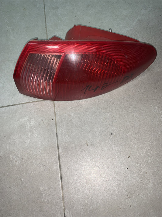 Fanale Stop Posteriore DX Alfa Romeo 147 Cod 46556347