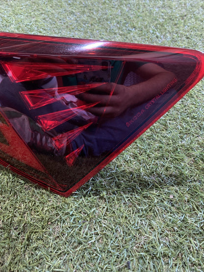 STOP FANALE POSTERIORE DESTRO PER SKODA Karoq Serie 57A945208D 2024