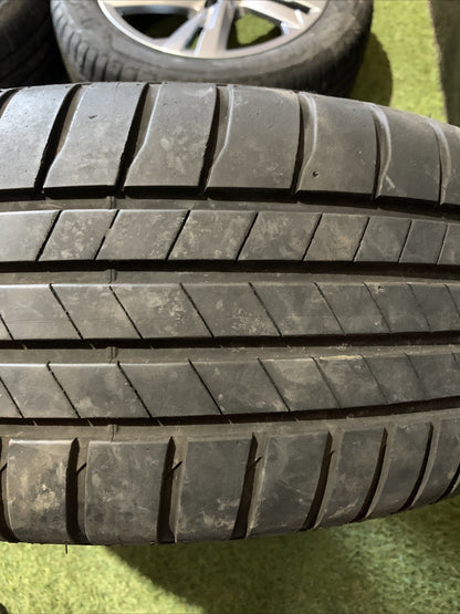 Cerchi In Lega Con Gomme Da 17 Volkswagen T-Roc 2024 R Line 2GA601025AM