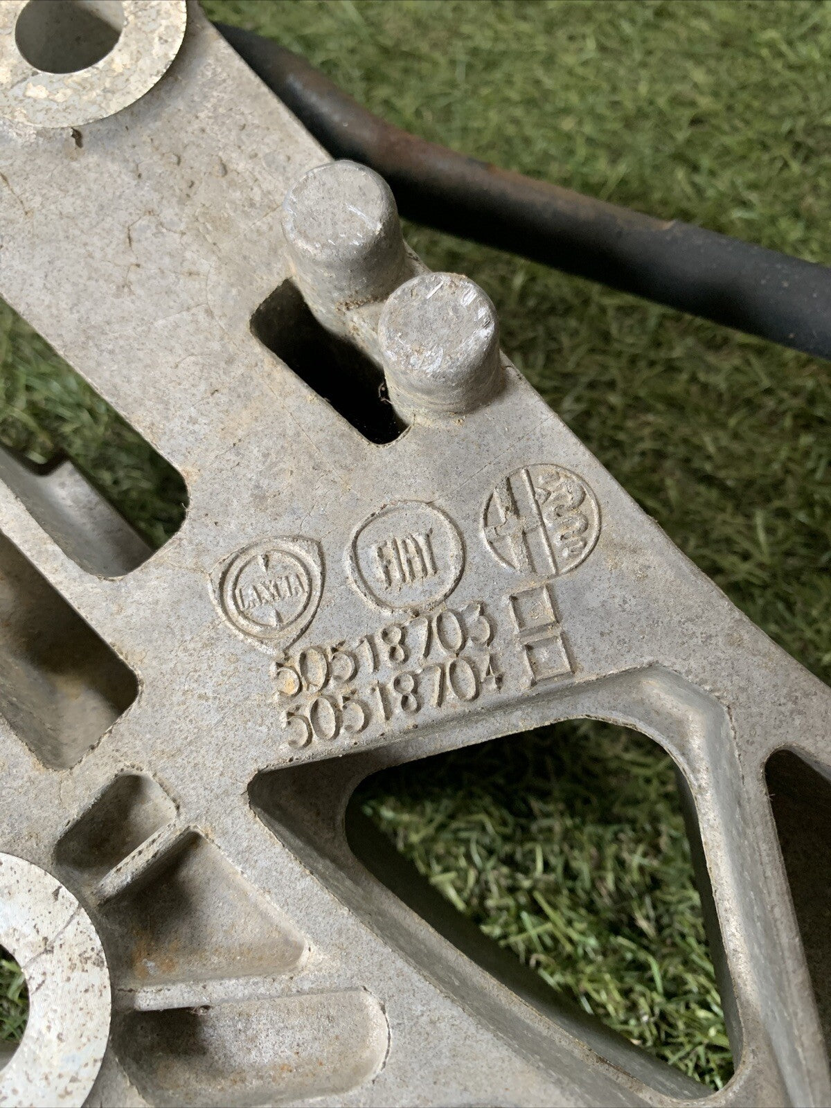 50518703 PONTE ASSALE POSTERIORE TELAIO ALFA ROMEO GIULIETTA 2010 IN POI