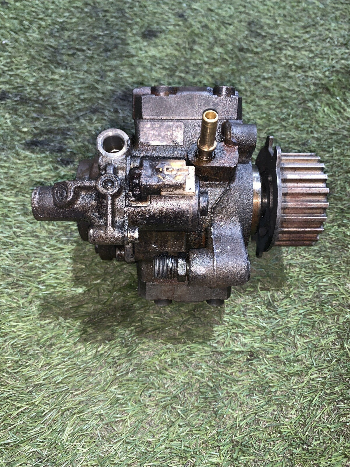 Pompa Iniezione Peugeot 2008 1.6 9H05 2016 9672605380 A2C53381555