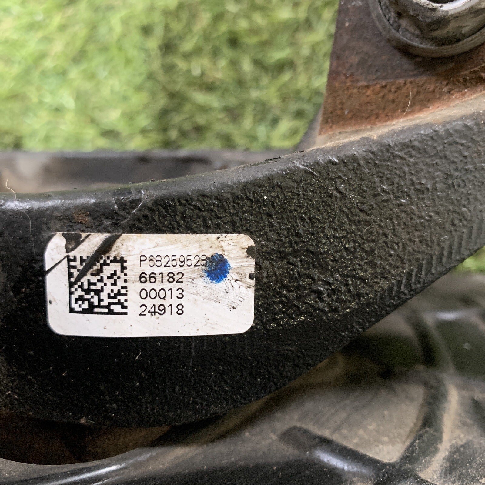 MONTANTE SOSPENZIONE FUSELLO ANTERIORE DX JEEP COMPASS 1.6 Dal 17/23 P68259528AB