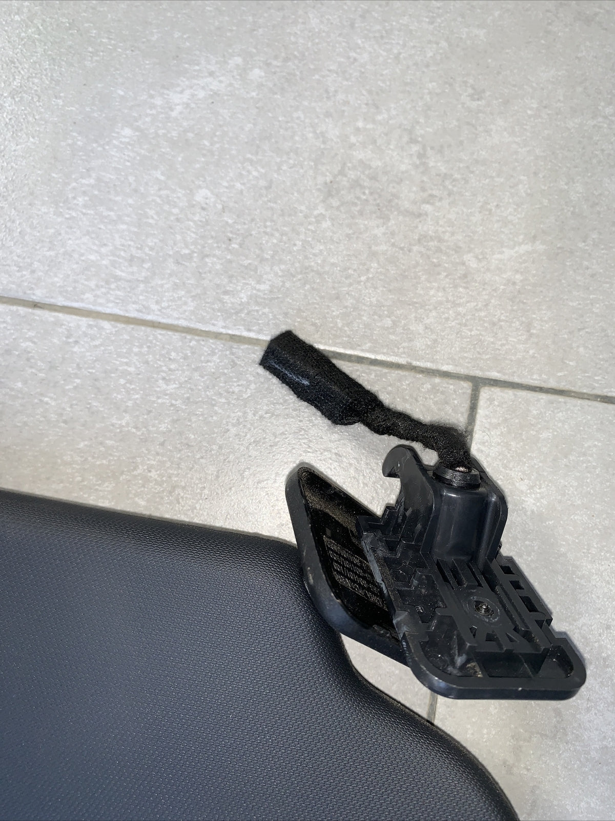 ALETTA PARASOLE SINISTRA SX LATO GUIDA FORD KUGA  2019-2021 LJ6BS04101