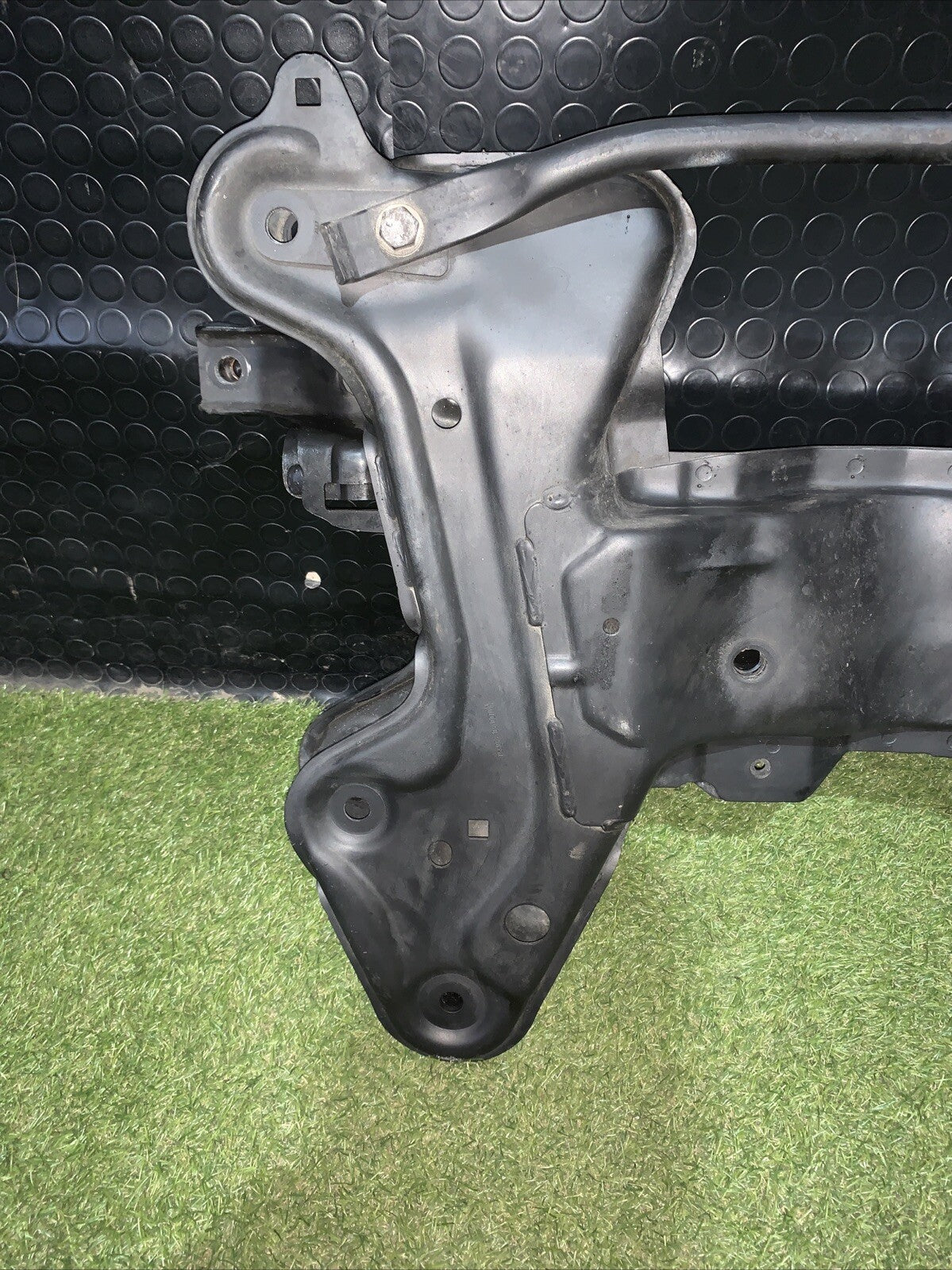 9804208180 CULLA MOTORE ASSALE ANTERIORE PEUGEOT 2008(2013  ) 1.6 HDI