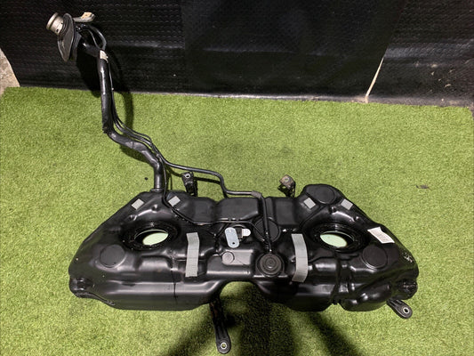 Serbatoio Carburante Mercedes Classe C220 W204 2.2 Diesel A2044704201