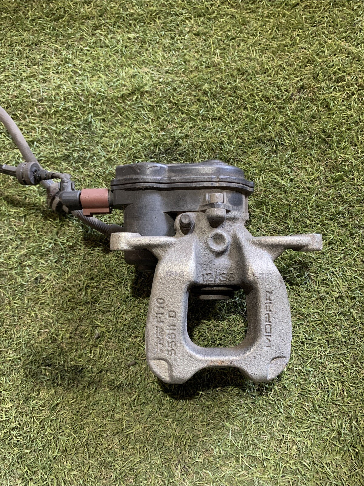 32353471C PINZA FRENO POSTERIORE DESTRO DX FIAT 500X (3)