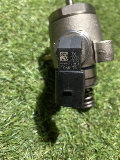 Pompa Carburante Volkswagen Golf 7 R 2.0 300 CV 06L127025N