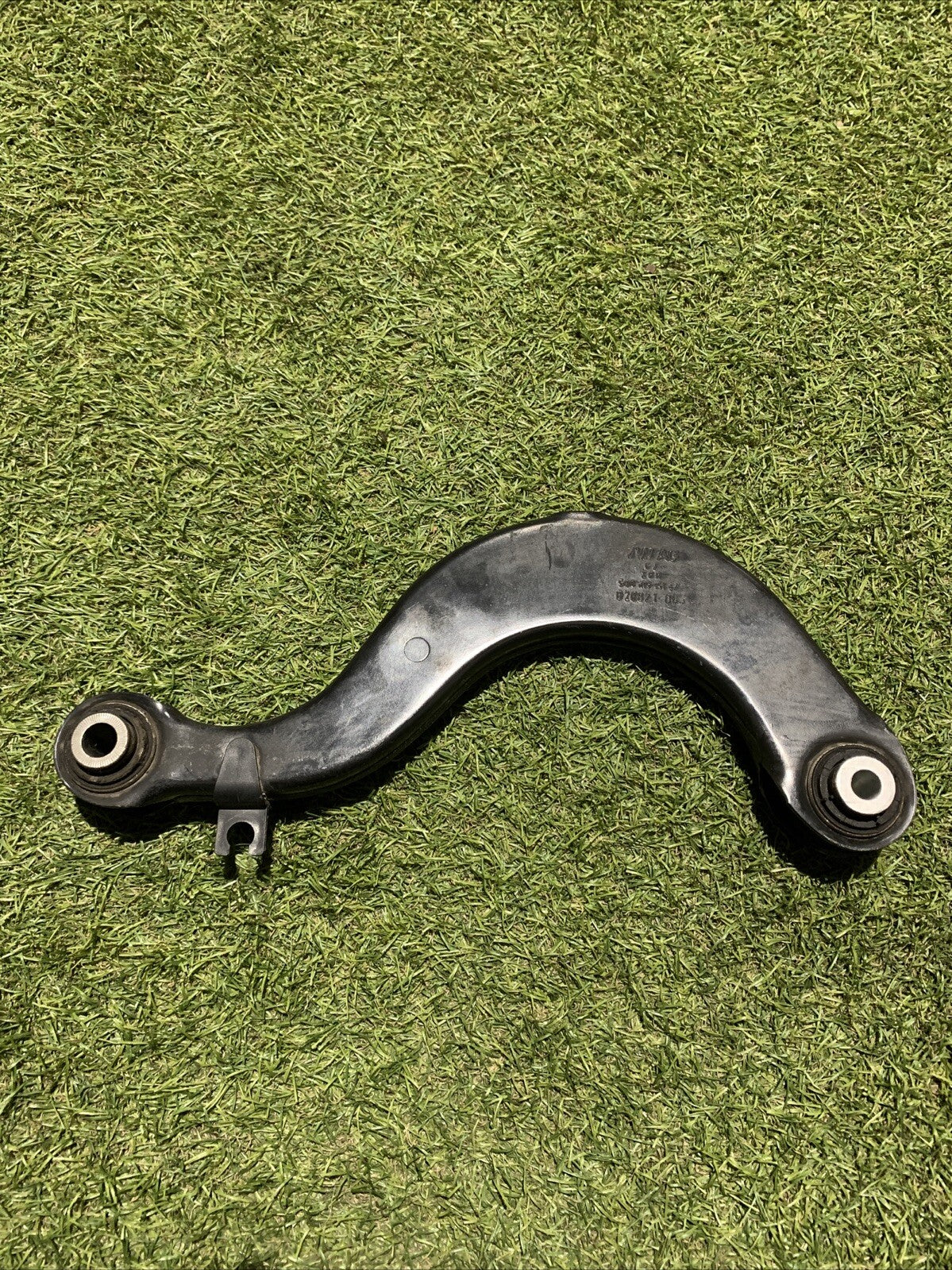 Braccio Oscillante Posteriore Destro Volkswagen Golf 8R 2.0 Benzina 5Q0505323D