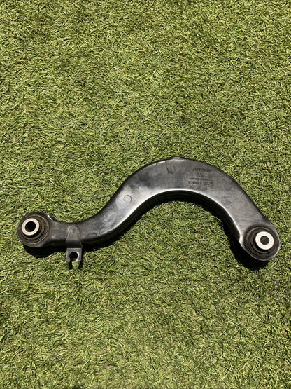 Braccio Oscillante Posteriore Destro Volkswagen Golf 8R 2.0 Benzina 5Q0505323D