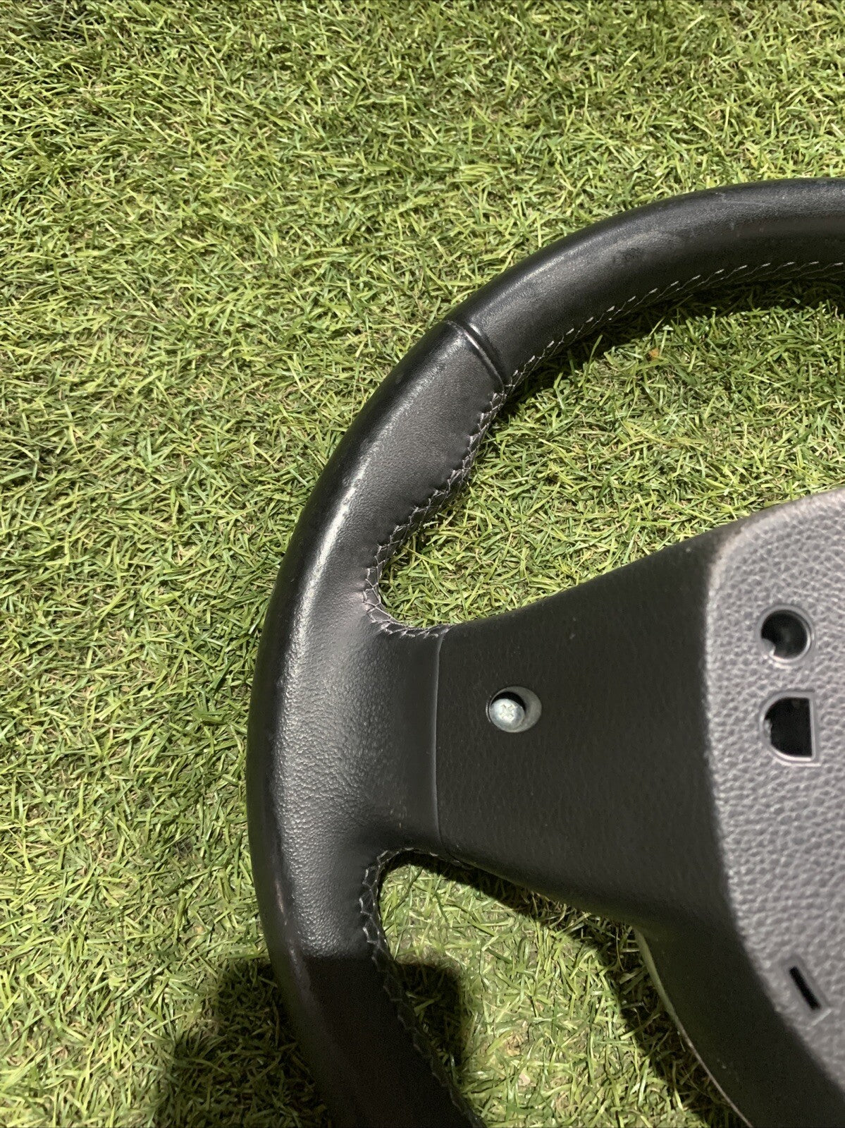 Sterzo Volante Kia Stonic 56100H8340 !!!ATTENZIONE!!! Guardare Bene Le Foto