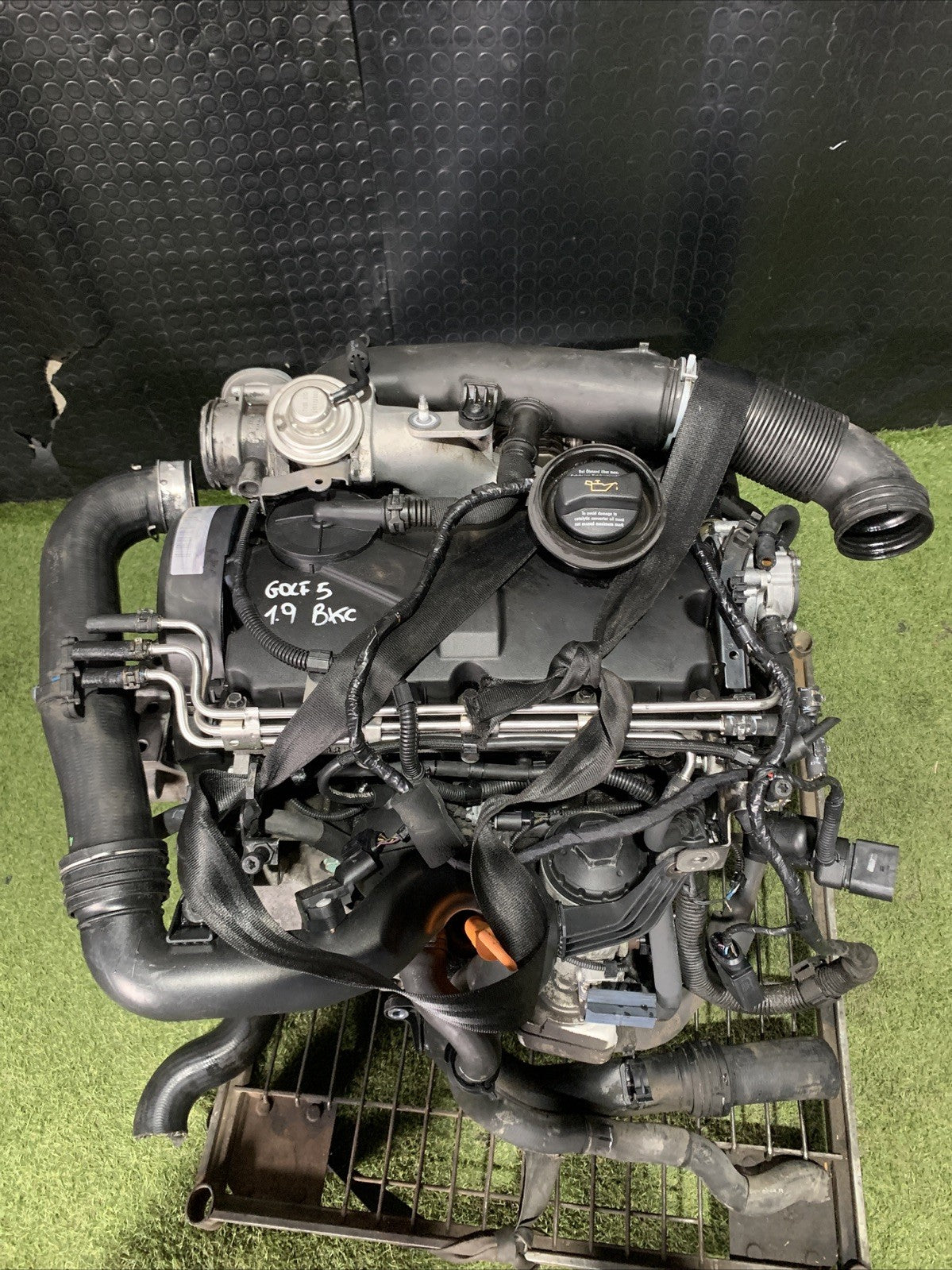 MOTORE COMPLETO PER VOLKSWAGEN Golf 5 Berlina BKC Diesel 1.9 (03>08)