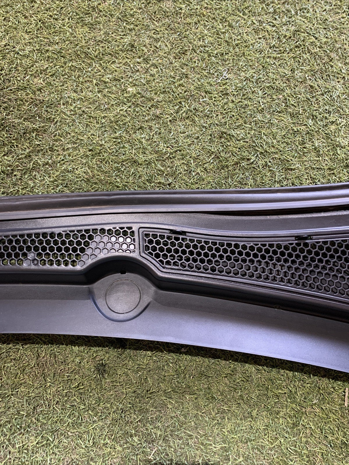 Griglia Gocciolatoio Parabrezza Peugeot 208 2017 9673303080 9673302777