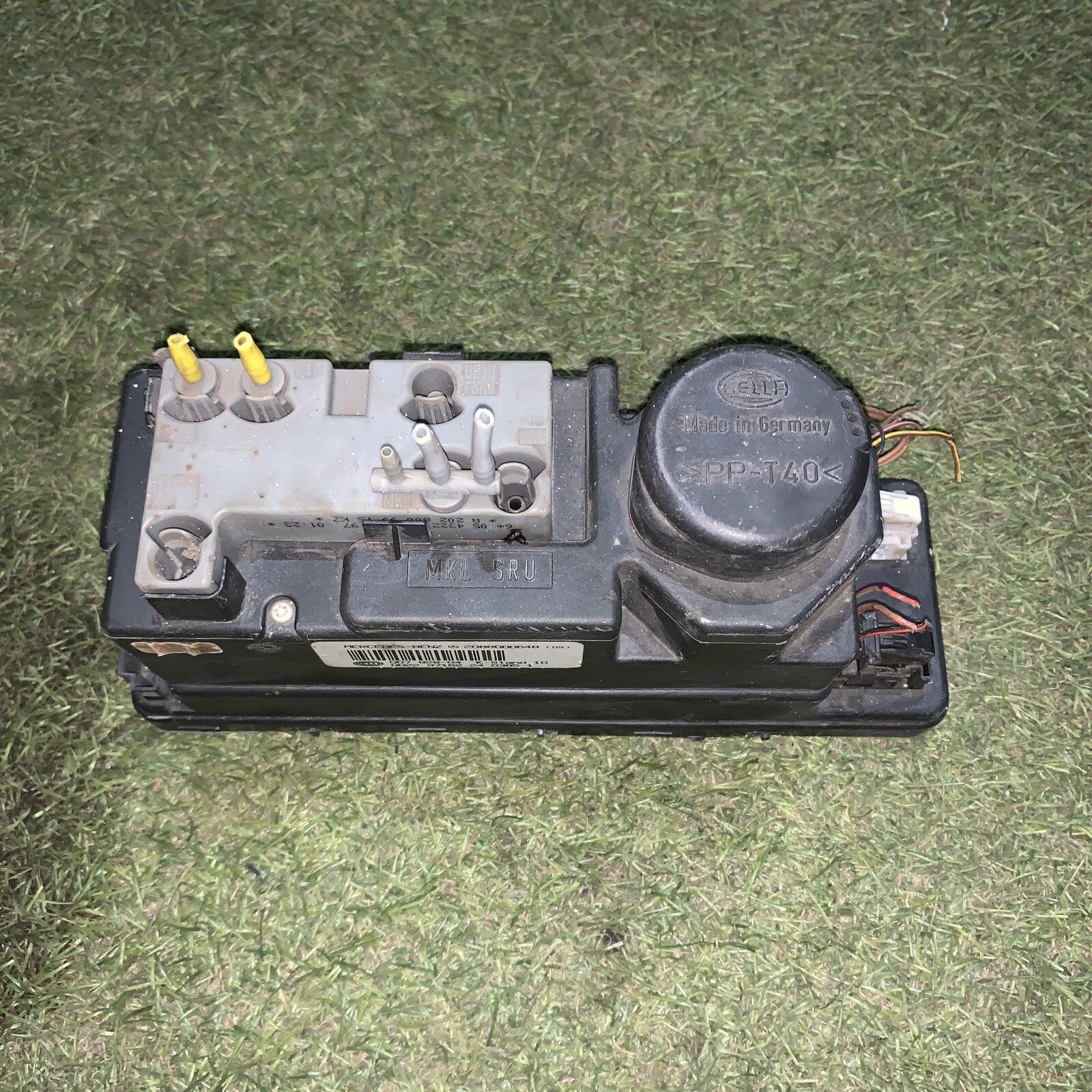 Pompa Chiusura Centralizzata Mercedes W208 W202 W210 2088000648 007828-04